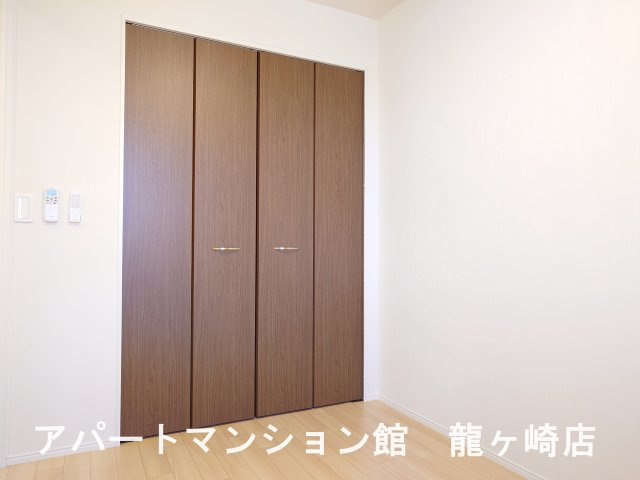 ソラリス　Solarisの外観