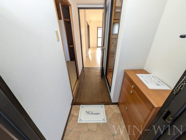 レジデンシアNOVの玄関