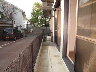 【バルコニー】 | ライフイン岸城