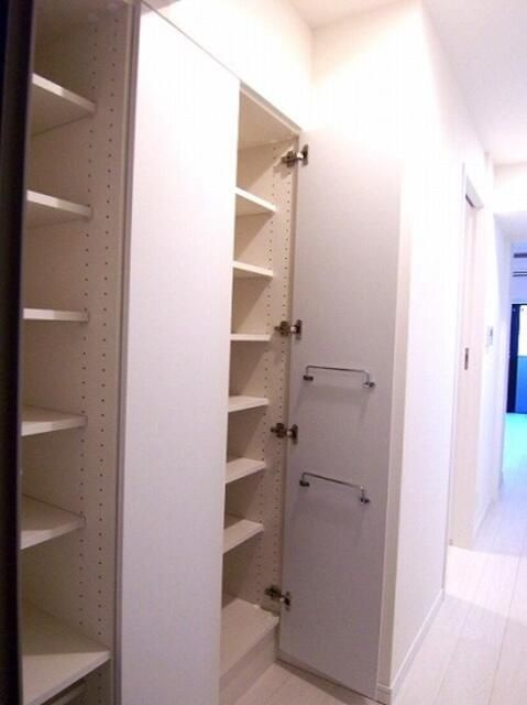 ステージファースト飯田橋アジールコートの収納