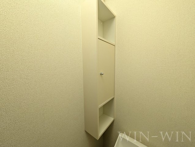 アルモニー28の居間・リビング