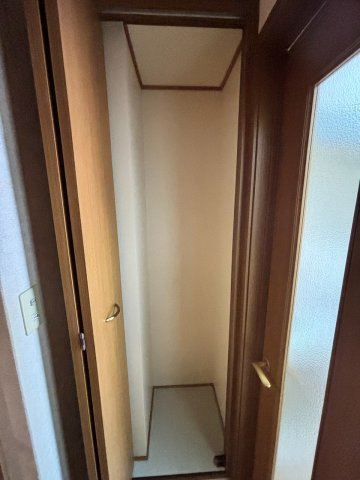 ヴァレ谷上の収納