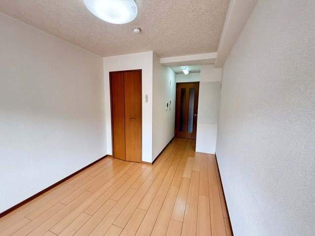 ヴァレ谷上の内装