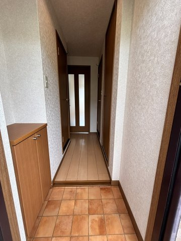 ヴァレ谷上の玄関