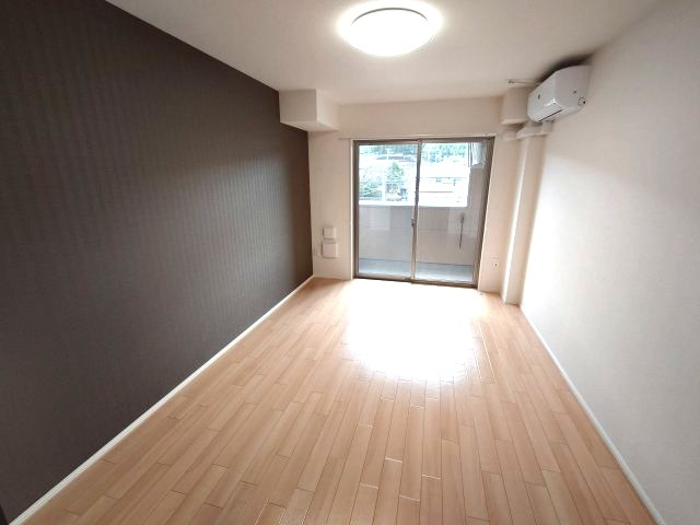 【居間・リビング】 | コンソラータ谷上 | コンソラータ谷上(Good Home)
