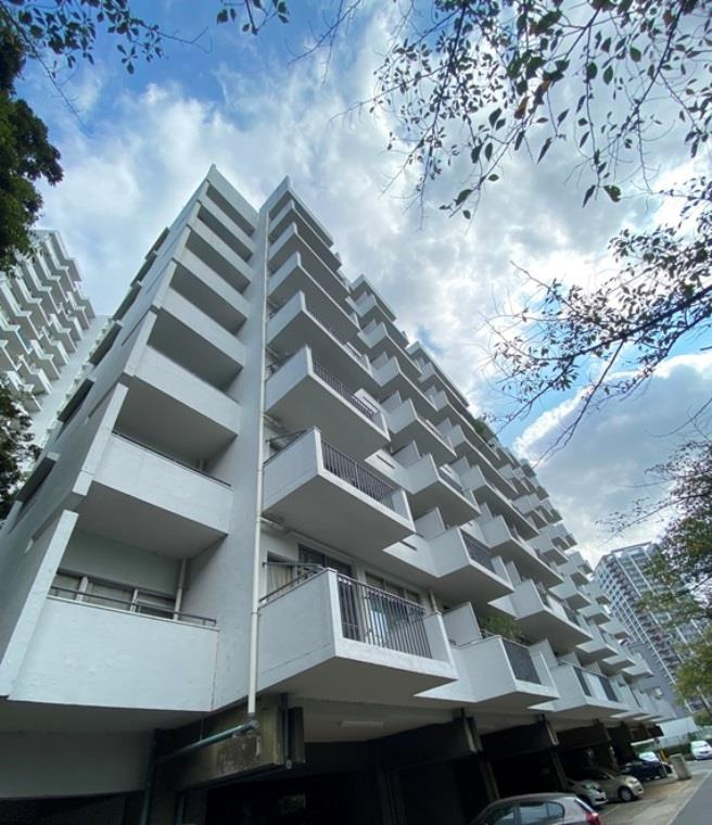 マンション雅叙苑５号棟