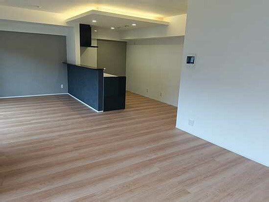 【居間・リビング】