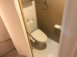 シャワー付トイレ