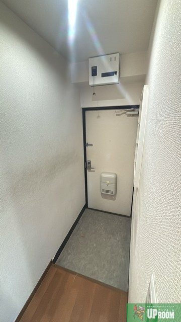 福永コーポの玄関