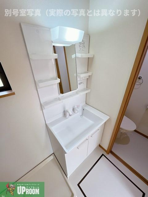 四季 雅の洗面所