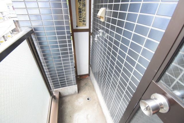 陽当たり良好なバルコニーです