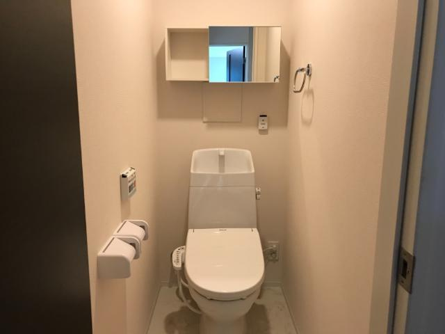 シャワー付トイレ