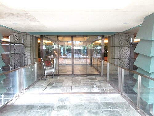 みなとみらいミッドスクエア　ザ・タワーレジデンスのエントランス|エントランス　※2023年10月撮影