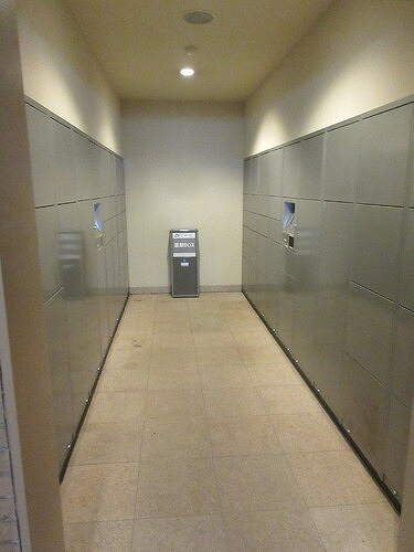 みなとみらいミッドスクエア　ザ・タワーレジデンスのその他|宅配ボックス　※2023年10月撮影