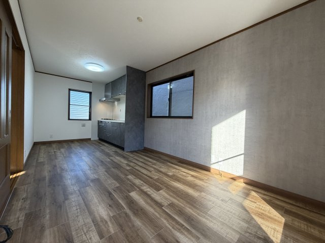 武庫町2丁目　リフォーム済み中古戸建の洋室