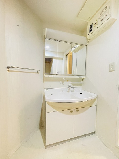 【独立洗面台】 | アーサー日佐エクシオ