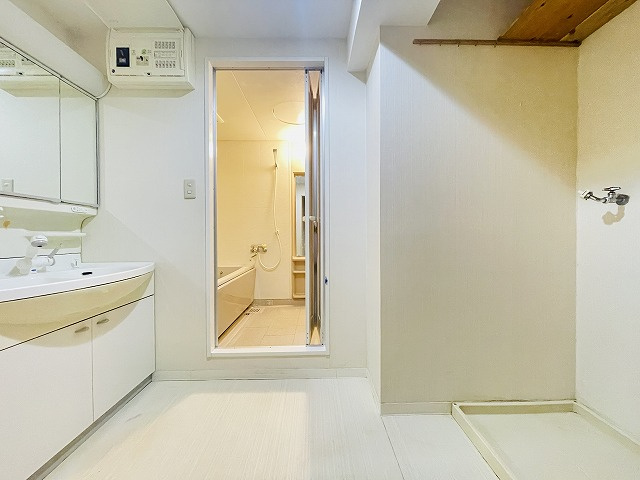 【脱衣所】 | アーサー日佐エクシオ