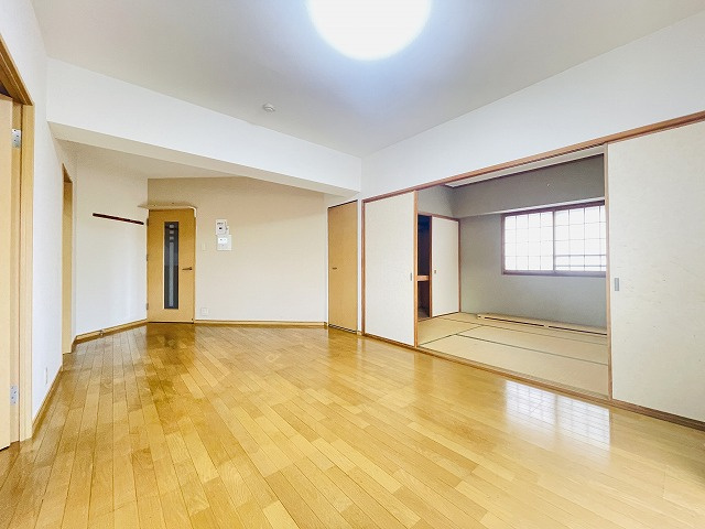 【居間・リビング】 | アーサー日佐エクシオ