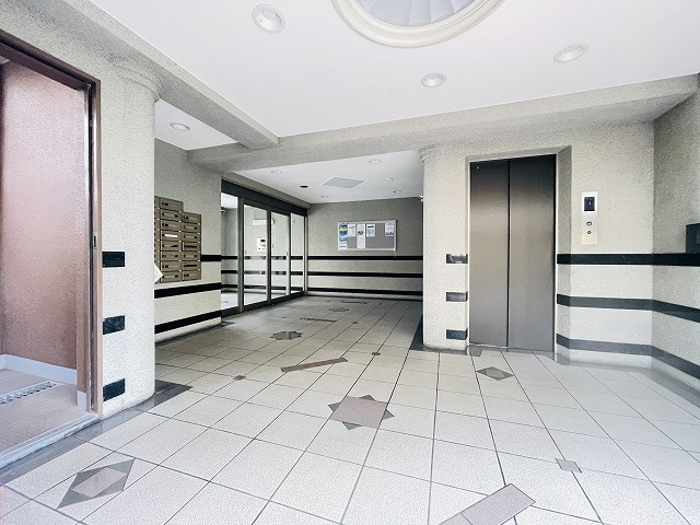 【エントランス】 | アーサー日佐エクシオ