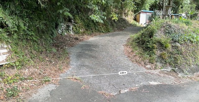 下田市　大賀茂の前面道路含む現地写真