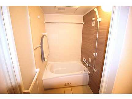 ヴェルディ宇品東の浴室