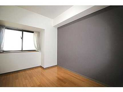 ヴェルディ宇品東の洋室