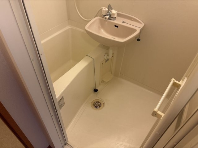 ゆったり過ごせるお風呂です