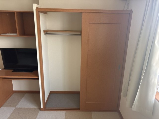 内装は落ち着いています