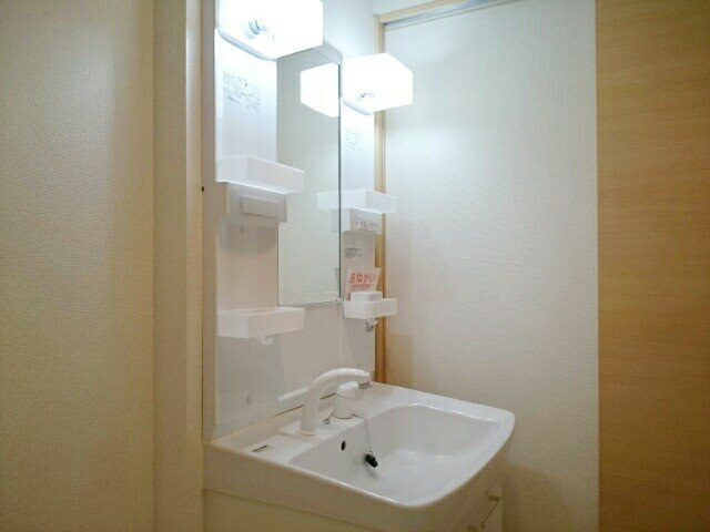 エレガントの洗面所