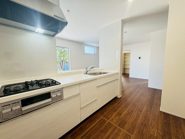 ■■うるま市与那城屋慶名－3号棟（全3棟）のキッチン|キッチンでお料理をお楽しみください