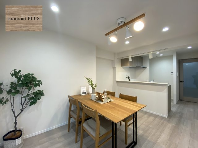 プレシオ野江の居間・リビング