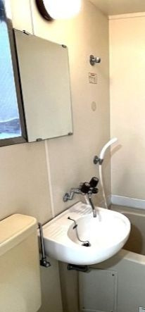 ローズアパート(Q-057)の洗面所