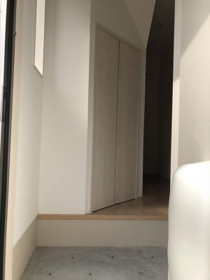 【玄関】 | フィオーレ上直江