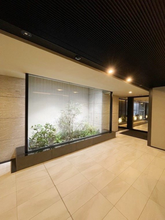 パークホームズ浅草六丁目のロビー