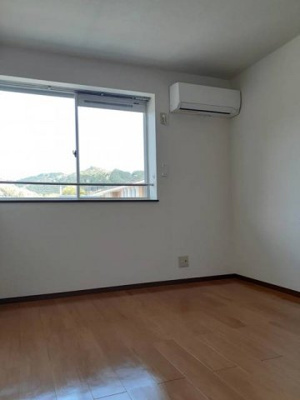 【内装】 | マーベラスサイトジチューⅠ | 明るい色調の室内です