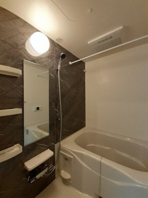 【浴室】 | 綿屋Ⅶ | ゆったり過ごせるお風呂です