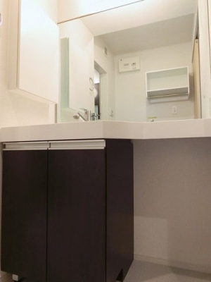 【洗面所】 | ジュネス藤・Ⅲ | 脱衣スペースもあります