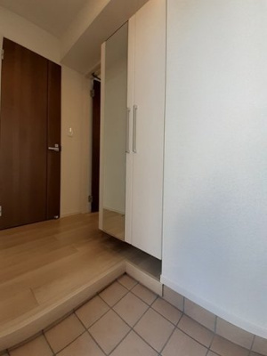 【玄関】 | ニューグランポルテＴＳ | 落ち着いた玄関です