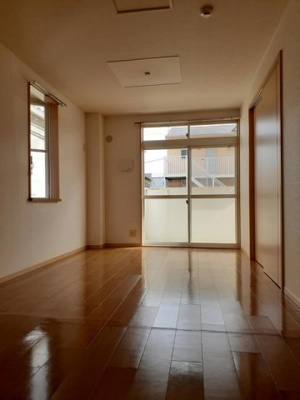 【居間・リビング】 | 朝日コーポⅠ | ゆったり過ごせるリビングです