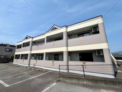 【外観】 | ラ・エトワール | 外観写真（昼）