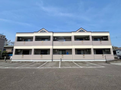 【外観】 | ラ・エトワール | 外観写真（昼）