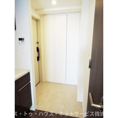 パークシティ柏の葉キャンパス　ザ・ゲートタワー　ウエストの玄関