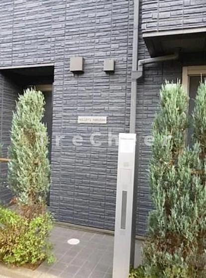 ノリーズ白山(NOLLEY'S白山)のエントランス