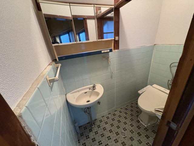 大島1丁目　中古戸建の玄関