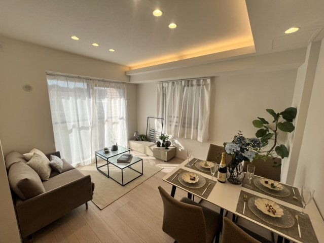 【居間・リビング】