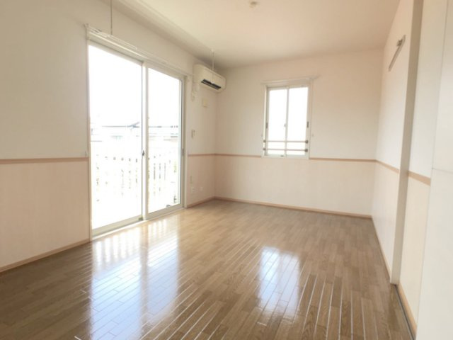 プルミエの居間・リビング|リビング