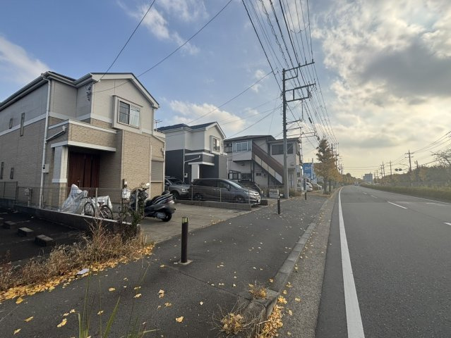 【前面道路含む現地写真】 | □■藤沢市円行1丁目 中古戸建■□