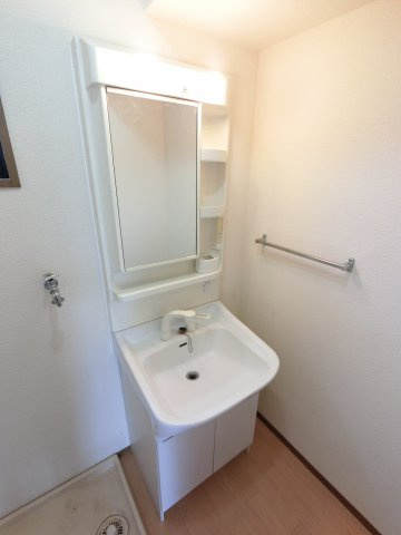 【独立洗面台】