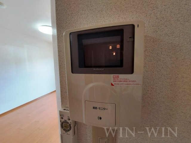 ブロードタウン神野 B棟のバルコニー