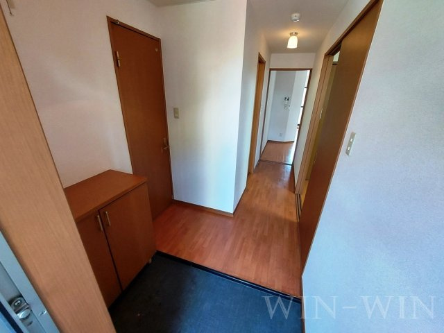 ブロードタウン神野 B棟の駐車場